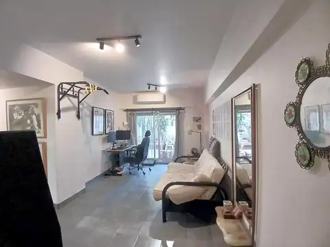 Piso 3 Amb PB con 2 patios Núñez