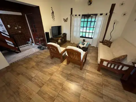 VENDO QUINTA PASO DEL REY CENTRO PILETA