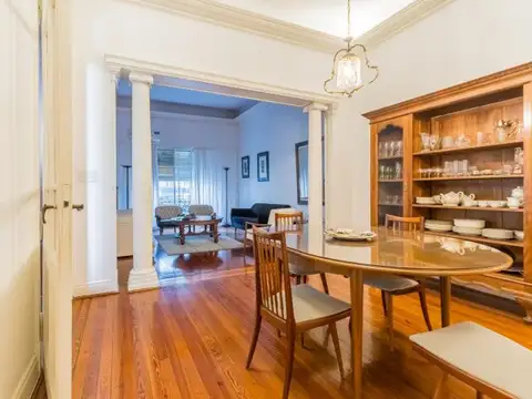 Depto Tipo Casa en Venta de 6 dormitorios