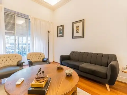 Depto Tipo Casa en Venta de 11 ambientes