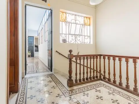 Depto Tipo Casa 11 ambientes con 3 baños