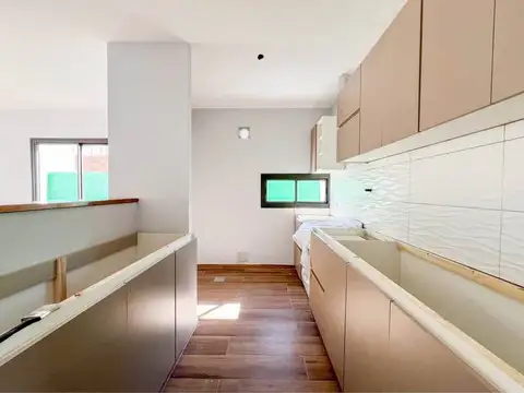 Venta casa B° privado, Maipú. Pinar del Sol IX