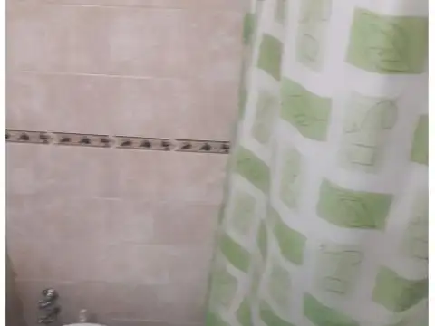 calle 23 623 , Piso 2