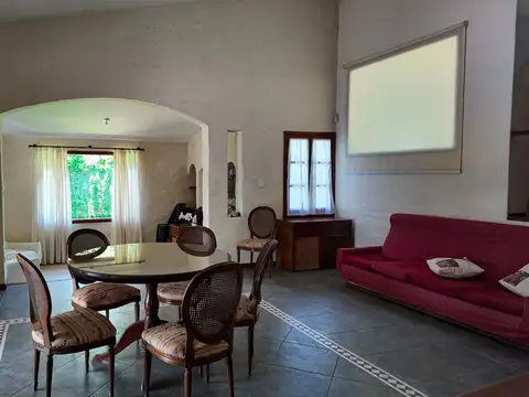 Casa en Venta de 4 dormitorios
