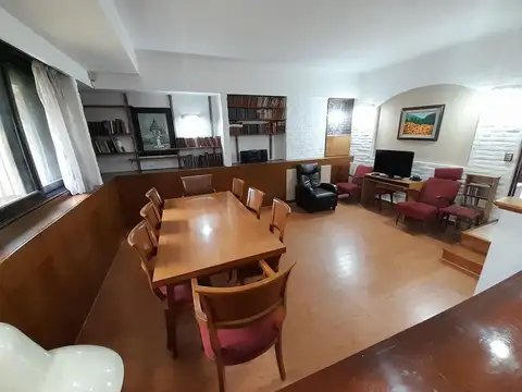 Casa en Venta de 5 dormitorios