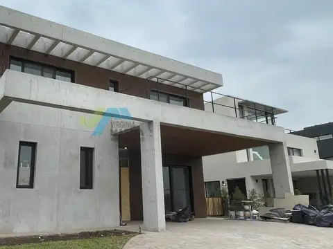El Yacht Nordelta 200