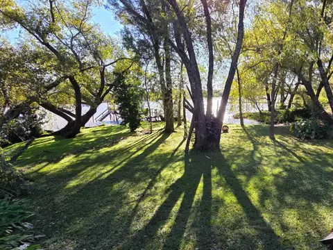 Venta  isla- delta Tigre