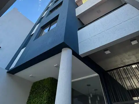 Avenida Hipolito Yrigoyen 2123