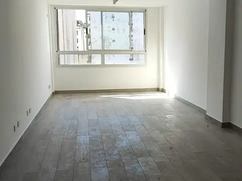 Venta. Oficina Totalmente Reciclada 33m². Con Financiación