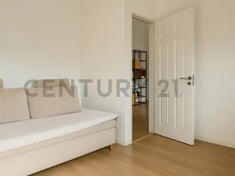 Balcarce 1800, Piso 0