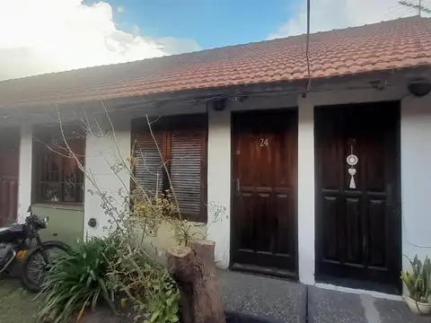 Depto Tipo Casa en Venta de 2 ambientes