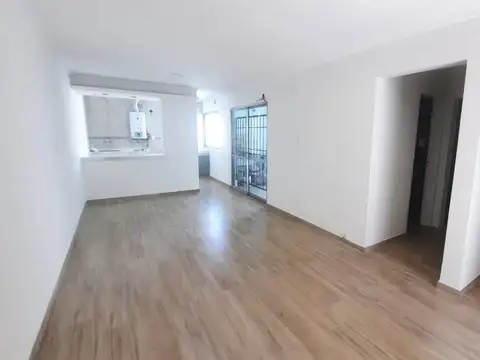 Casa interna (no PH) con Patio - Br. Sgto. Cabral