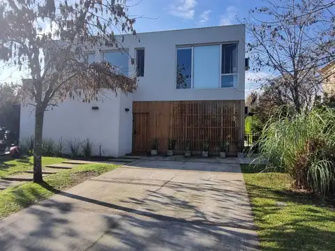 Casa  en Alquiler en Los Sauces, Nordelta, Tigre