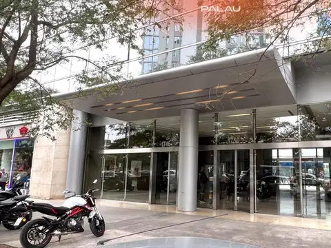 Oficina en Venta con 5 cocheras