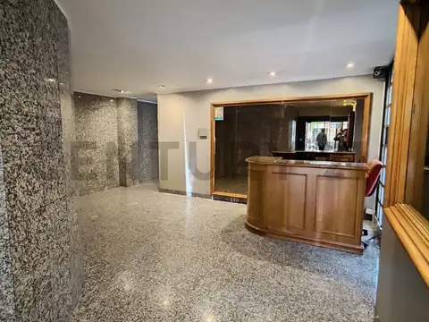 Rivadavia 200, Piso 4