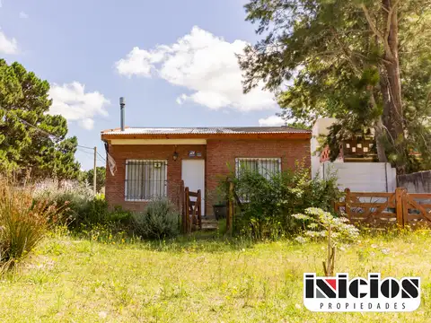 Propiedad completa en lote de 250 m² - C873