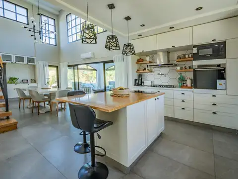 Casa en Venta 1 año