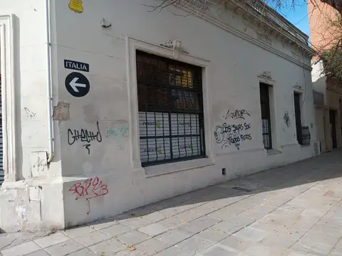 Alquiler Local Comercial en esquina Barrio Abasto