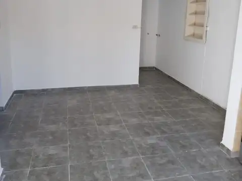 Alquiler | Casa | 2 Dormitorios | Capitán Bermúdez | Barrio Centro