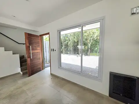 Casa en Alquiler en City Bell, $ 1.550.000
