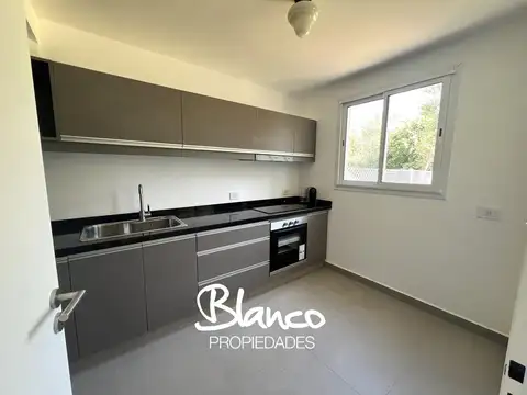 Departamento en Venta con 2 cocheras