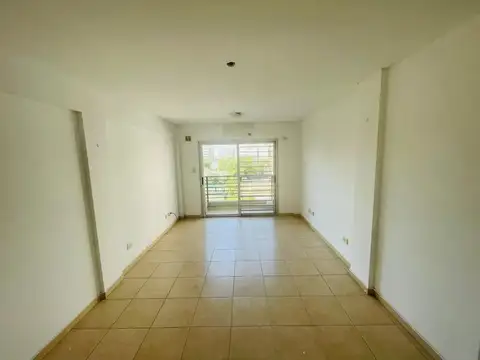 Departamento en Alquiler en Morón Sur, $ 420.000