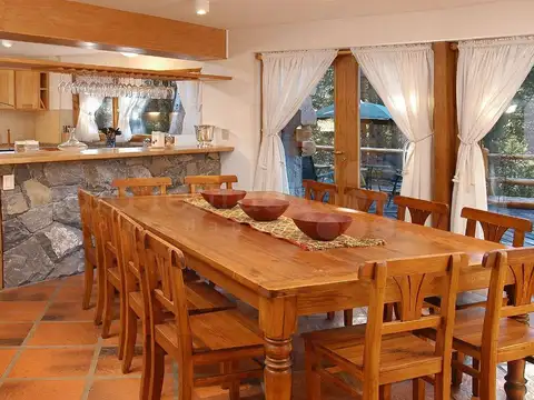 Casa en Alquiler Temporal en Villa Traful, $ 12.345