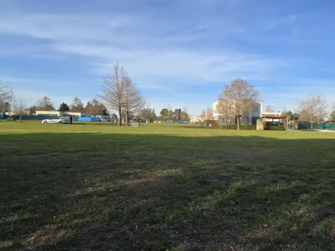 Terreno en venta en Barrio Privado Brujas Pilar