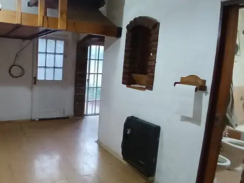 Depto Tipo Casa en Venta de 1 dormitorio