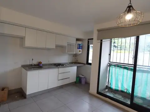 Venta/Financiacion Departamento Monoambiente Con Balcon. Refinerias