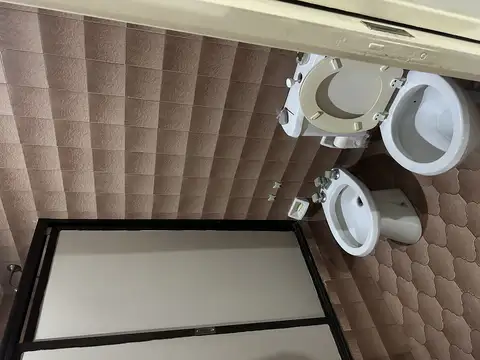 Pedernera 3300, Piso pb