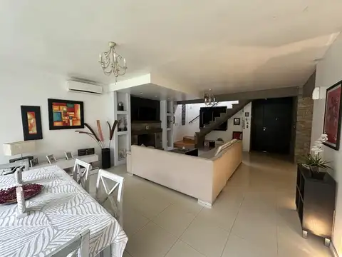 Casa en Alquiler al Sur