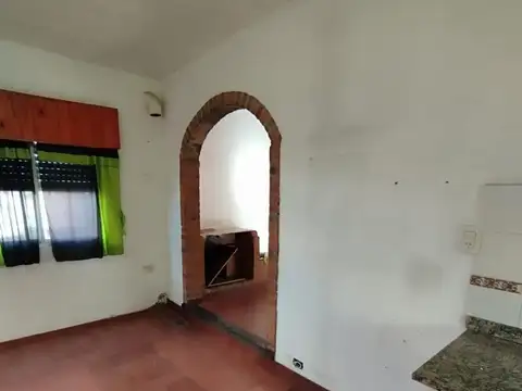 Depto Tipo Casa en Alquiler de 2 dormitorios
