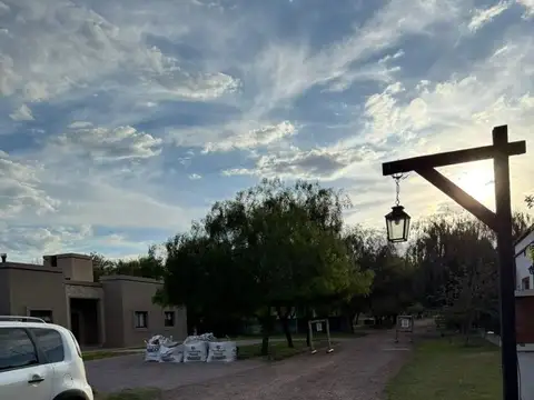 Terreno en Venta en Villa Zanjon, USD 15.000