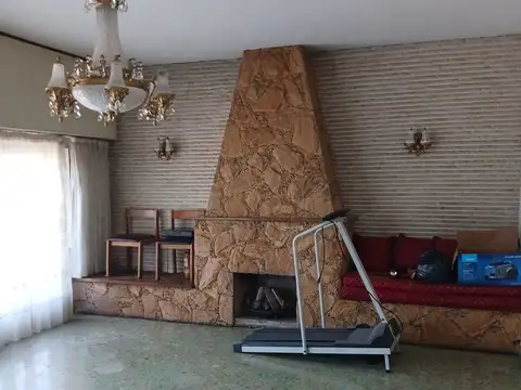 Depto Tipo Casa 4 ambientes con 1 baño