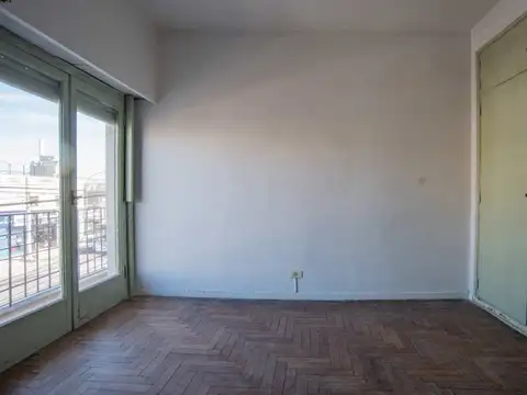 VENTA DEPARTAMENTO 3 AMBIENTES FRENTE SAN MARTÍN