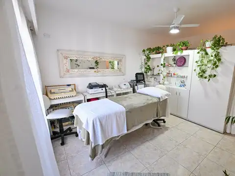 Venta Casa de 3 Dormitorios + Quincho + Pileta