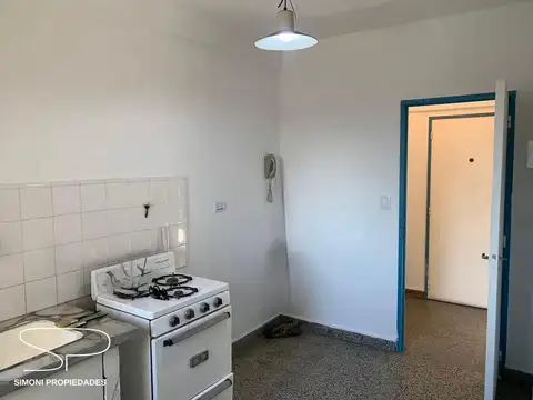 Departamento en Alquiler en Villa Ballester, $ 400.000