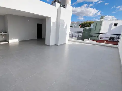 Depto Tipo Casa en Venta de 2 dormitorios