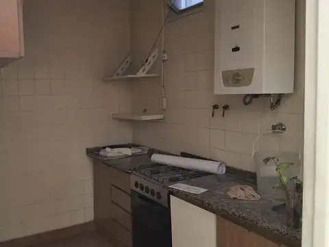 Depto Tipo Casa en Alquiler de 4 ambientes