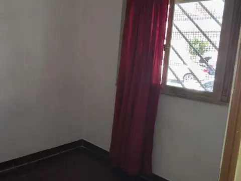 Depto Tipo Casa en Alquiler de 3 dormitorios