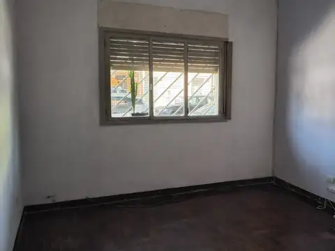 Depto Tipo Casa en Alquiler en Villa Pueyrredon, $ 980.000