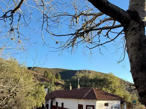 Se vende Casa con costa de rio en Cruz Grande La Cumbre OPORTUNIDAD