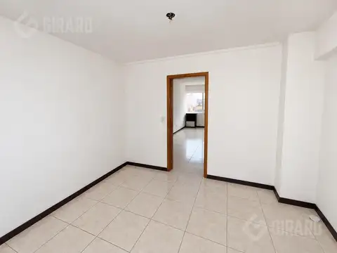 Oficina en venta, zona La Perla, Mar del Plata