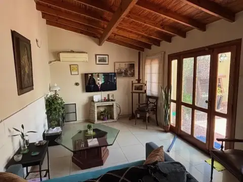 Departamento en Venta en La Lucila-Vías/Maipú, USD 165.000