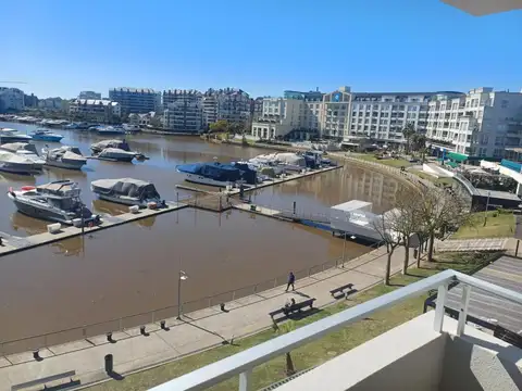 Av Del Mirador 500
