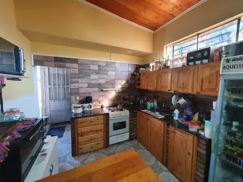Venta | Casa | 2 Dormitorios | Pileta | Capitán Bermúdez | Barrio Villa Cassini