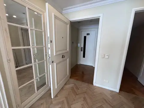 Departamento en Venta de 5 dormitorios