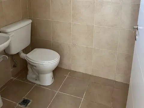 LOCAL COMERCIAL EN ALQUILER EN MAIPU