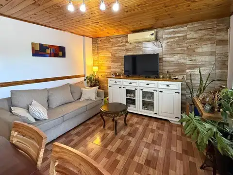 Departamento en Venta en Rafael Calzada, USD 55.000